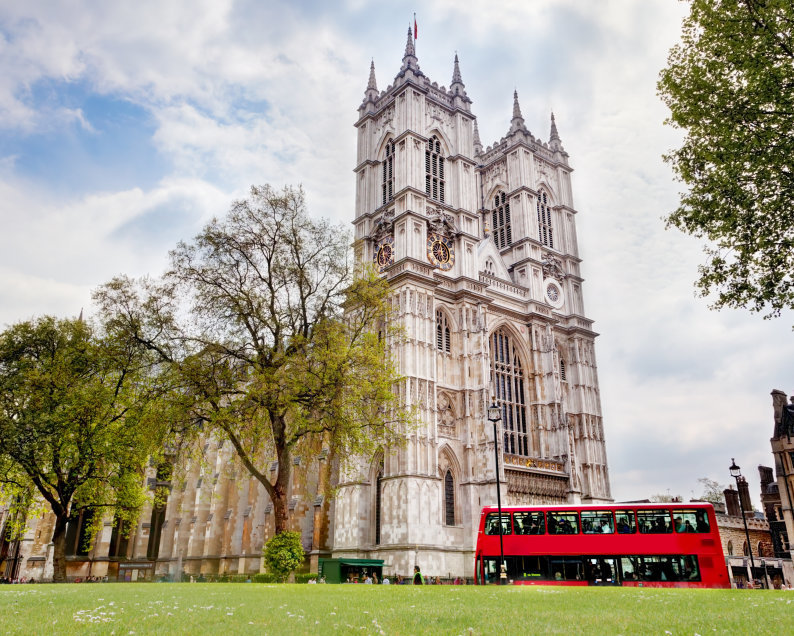 Discover the Top 10 Must-See Places in London - Westminster Abbey