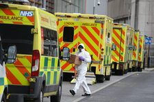 Gestion des Urgences à Londres : Que Faire et Qui Contacter