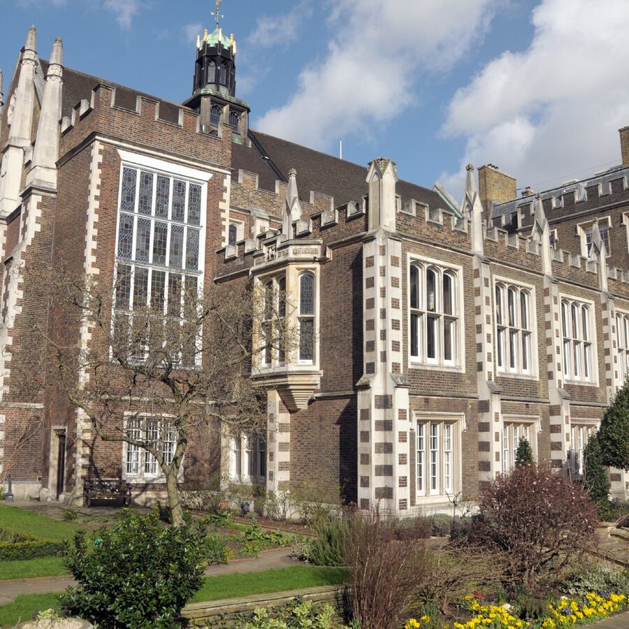 Middle Temple Hall: Historical Treasure in Central London • Come to London