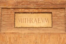Mithraeum  Découverte d'un Temple Romain Caché