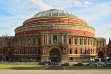 Royal Albert Hall  L'Élégance Musicale au Cœur de Londres