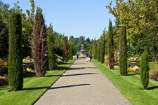 Exploring London's Green Oasis: A Guide to the City's Parks - Park Preservation and Conservation